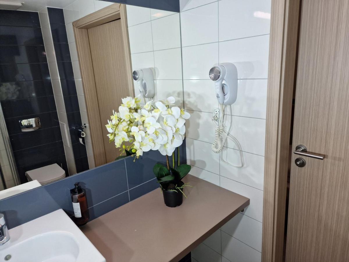 Agat Apartament Czarna Gora Sienna  Exterior photo